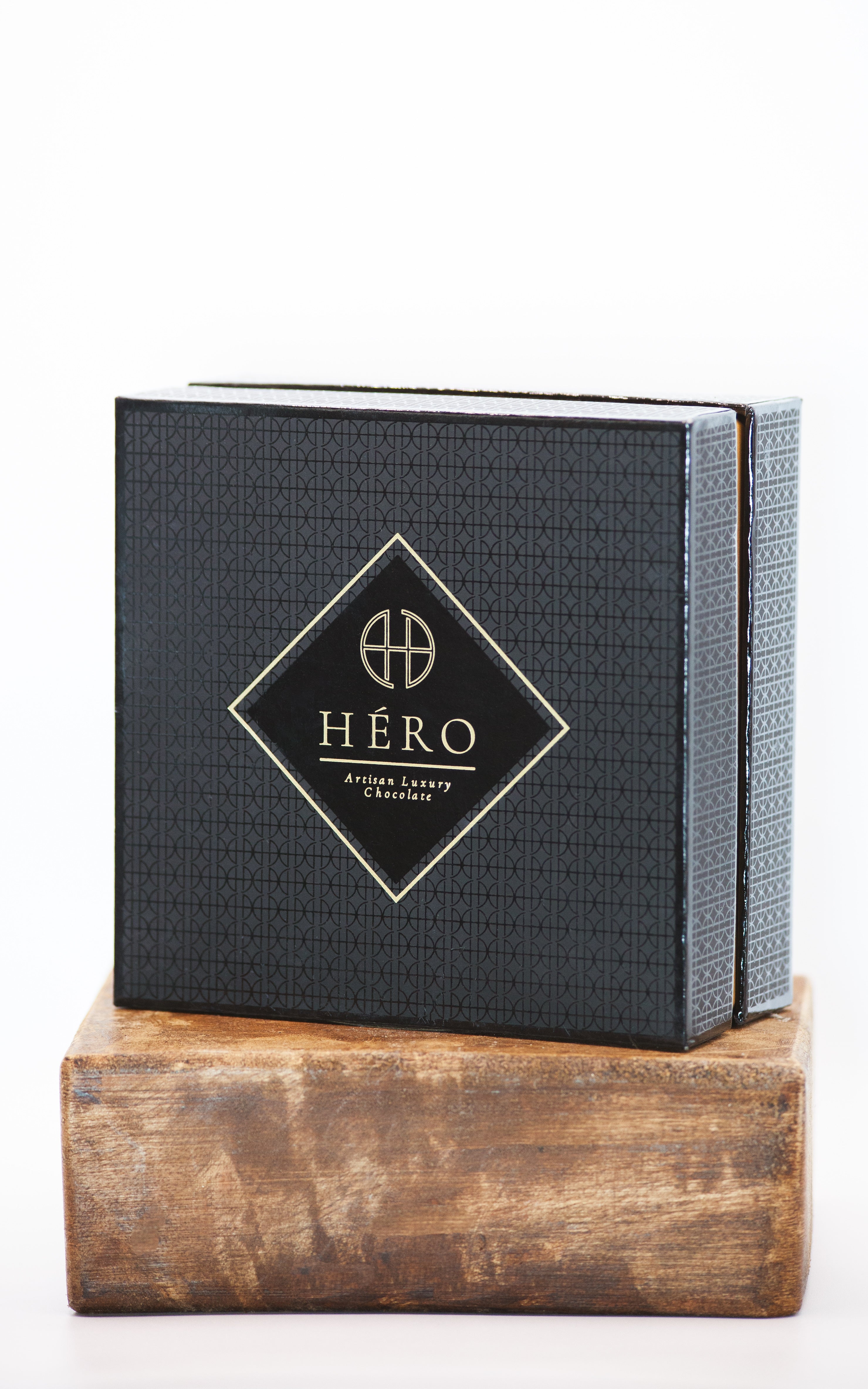 HERO BOX